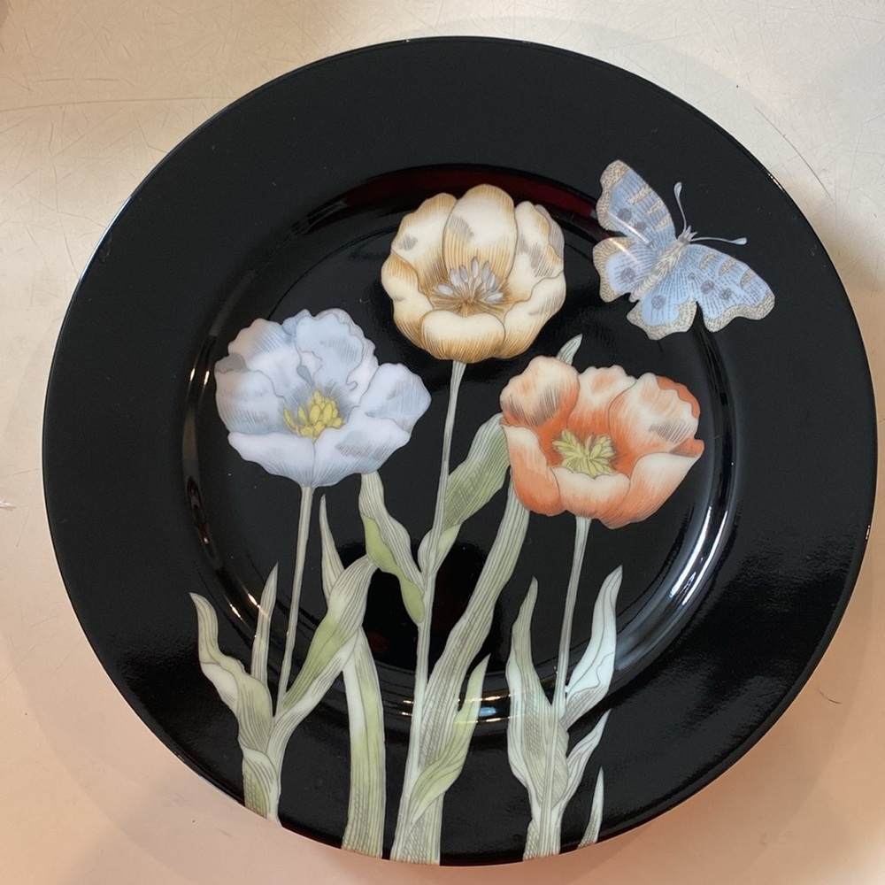 Fitz and Floyd Midnight Poppy Salad Plates. Set of 4. 7 1/2”. - Picture 2 of 3